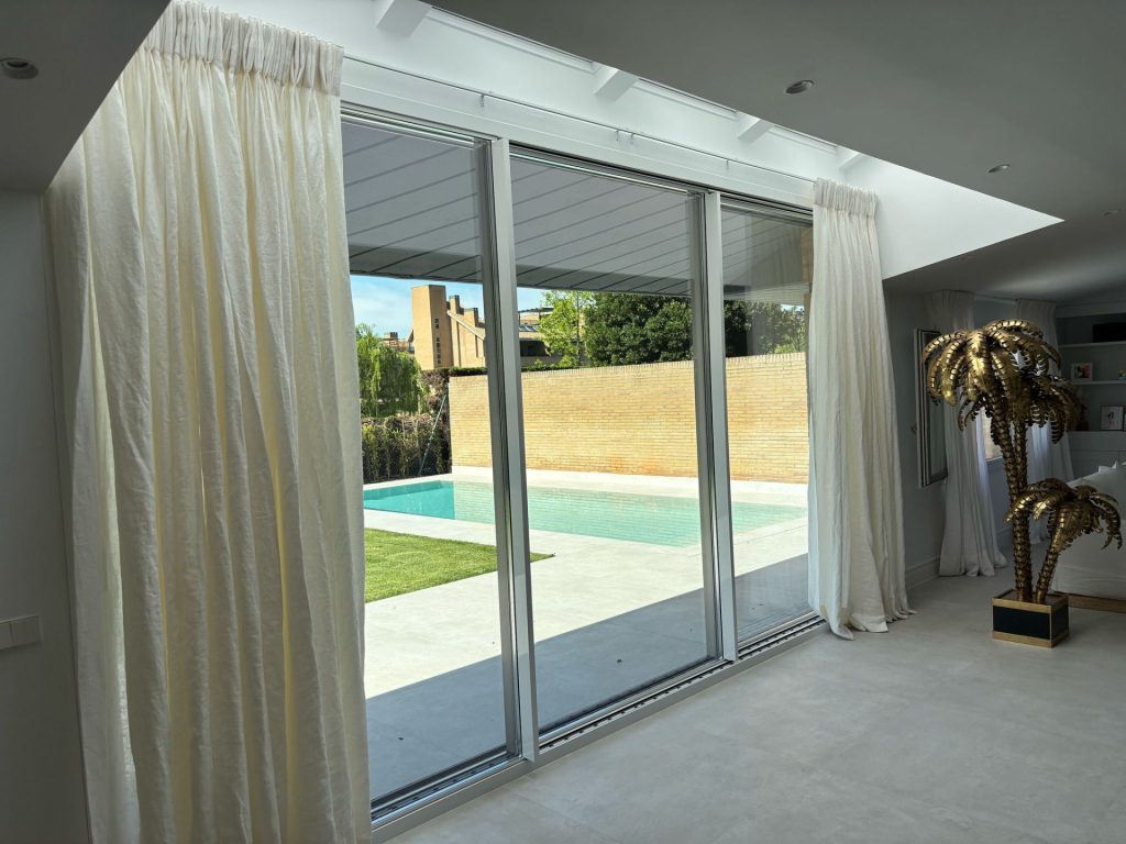 rieles y cortinas